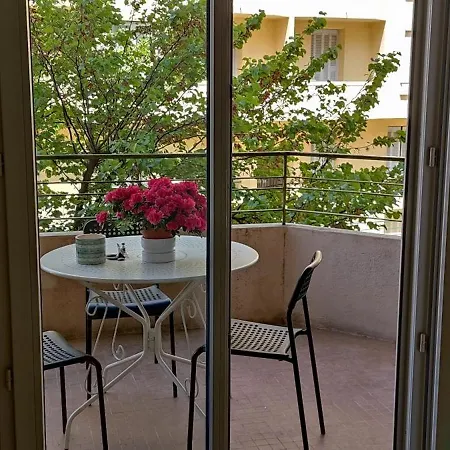 Apartment 2 Bedroom In The Center Aix-en-Provence
